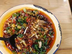 -拈签一笑黄牛肉辣卤串串