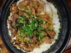 腊味排骨煲仔饭-顺徕德仙庙烧鸡(荔湾总店)