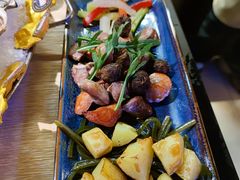 综合烧烤烤肉拼盘-囧吉香生蚝牛排馆(湖北路店)