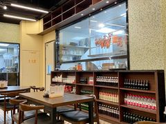 大堂-龍炎馬仔烧味(首位中心店)