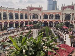 -佛罗伦萨小镇广佛名品奥特莱斯(疏港路店)