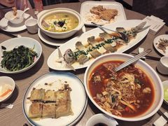 -艳阳天·非遗楚菜(武汉客厅店)