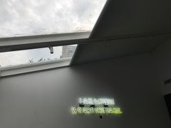 -UNI UNI(环亚凯瑟琳店)