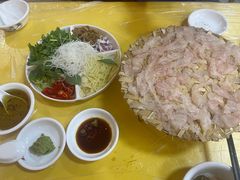 -官塘陈记鱼生·潮汕砂锅粥·牛肉火锅(潮枫路总店)