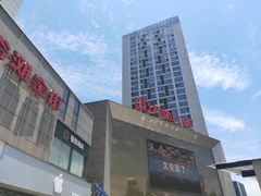-万达广场(南昌红谷滩店)
