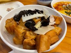 -侬佳蒸菜馆(听潮店)