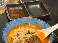 -山川小町·极番烧肉(新地假日广场店)