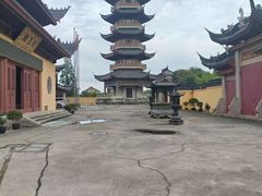 -吴兴寺