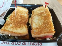 -The Habit Burger Grill 哈比特汉堡(复兴soho店)