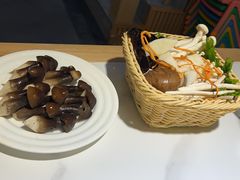 -黑鸡小馆(金源店)