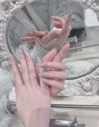 -好看加白色房子
