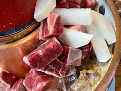 -毛辣果·贵州红酸汤牛肉火锅(西单店)