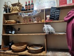 -沁屋面包店(人民东路店)