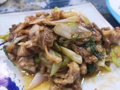 葱爆羊肉-辣风芹新疆炒米粉(晁夕美食城店)
