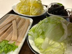 -天宜隆蘑菇宴火锅(石景山旗舰店)