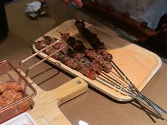 -东口码头·烧鸽子·鱼头泡饼·地方菜(金鹰悦城店)
