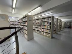 -上海市静安区图书馆(新闸路馆)