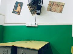 用餐区-做了不起的80后