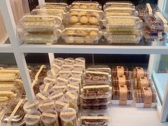 -焙丽拾光(麦凯乐直营店)