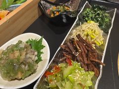 -山川小町·极番烧肉(新地假日广场店)