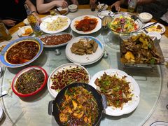 -大胡同天津菜·海肠捞饭·津门皮皮虾锅贴一绝(西姜井店)