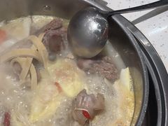 -三人行骨头王火锅(长寿店)