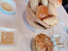 -AZUR聚(香格里拉饭店)