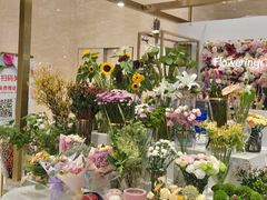-花邻FloweringLife花艺气球派对(武康大楼店)