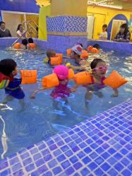 -子木乐园婴儿游泳馆(水晶港店)