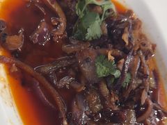 -巩本明鱼屋子