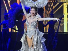 -金东尼人妖秀