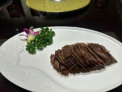 -梅龙镇酒家(南京西路总店)