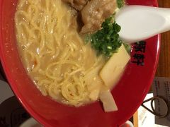 -一豚轩·烧鸟·豚骨拉面(五四路店)