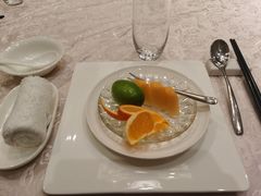 餐后水果-新光酒家·河豚·海鲜·蟹料理(浦东店)