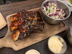 -Ribs & Burgers The Rocks