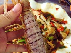 -覃记海鲜美食餐厅