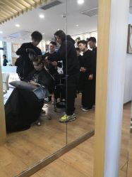 -简法造型·品牌形象店