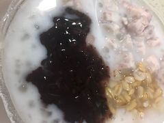 香芋紫米燕麦露-芬芳甜品(同福路店)