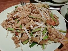 泰式炒河粉-mango tree芒果树泰国餐厅(青岛万象城店)
