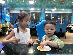 -小海豚•老字号海鲜餐厅(天涯店)