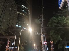 -上海来福士广场