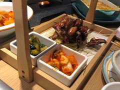 -街角等你.大连海鲜烧烤(西安路店)