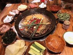 -周幺妹重庆老火锅(银泰城总店)