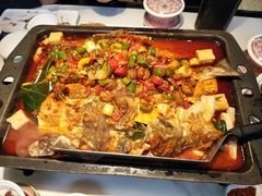 蒜香味烤鱼-江边城外烤全鱼(世茂广场店)