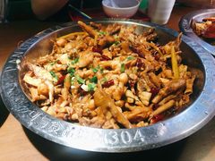 牛蛙煲-胖哥俩肉蟹煲(悦荟广场店)