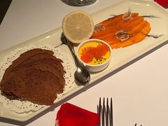 温热烟熏三文鱼-壳里西餐厅Coquille Seafood Bistro(蒙自路店)