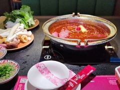 -牛New寿喜烧(虹桥新天地店)