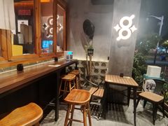 -8PINTS八品脱·日料·烧鸟·精酿小酒馆(莘庄店)