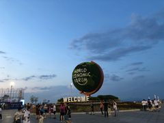 -东港音乐喷泉广场