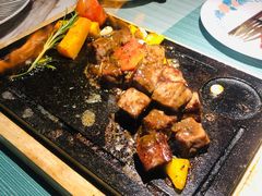 田园澳洲骰子牛肉-蜜桃花开·中西融合菜E&W(南长街店)